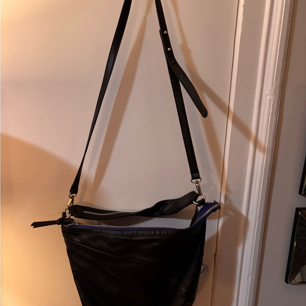 Large Leather Purse - Picture 7 of 10